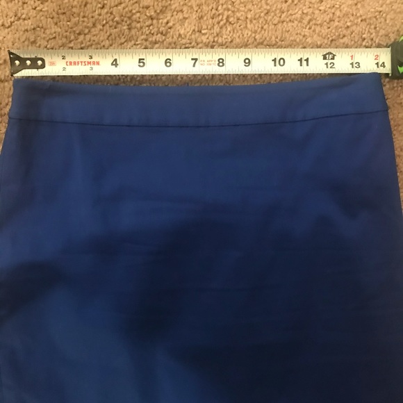 Royal blue pencil skirt with back zipper closure - Picture 3 of 6